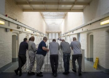 Reino Unido evalúa castración química obligatoria para agresores sexuales graves