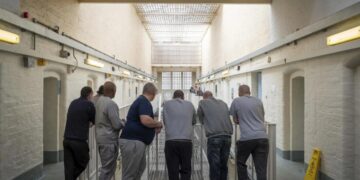 Reino Unido evalúa castración química obligatoria para agresores sexuales graves