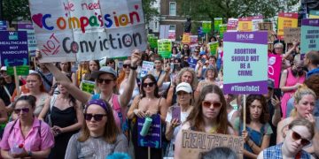 camara-de-los-comunes-aprueba-despenalizar-el-aborto-en-inglaterra-y-gales