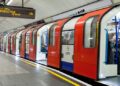 hombre arrestado por mensajes fraudulentos en el metro de Londres