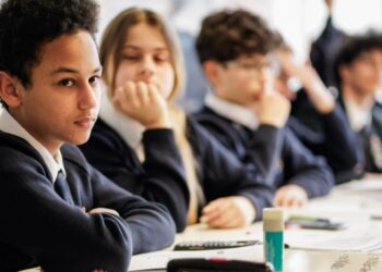 educación obligatoria respeto a mujeres