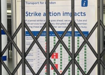 cierres metro y trenes Londres