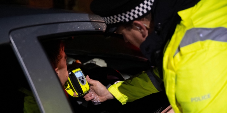 reducir límite de alcohol para conducir