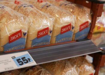 Retiran marca de pan