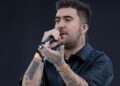 cantante Beret