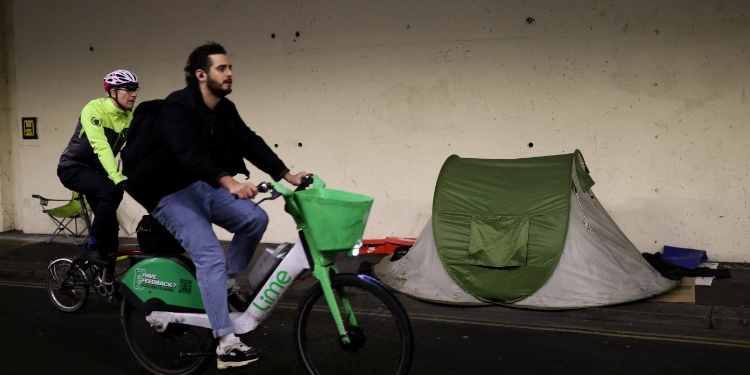 personas que duermen en la calle