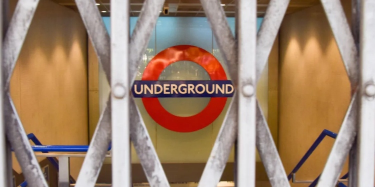 Cierres en el Metro de Londres