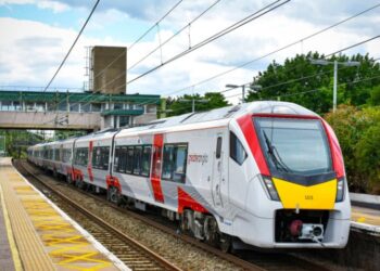 trenes nocturnos Stansted