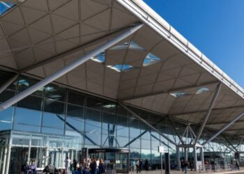 hackeo a tres aeropuertos