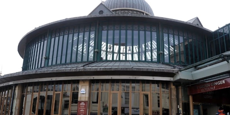 código de vestuario Wetherspoon