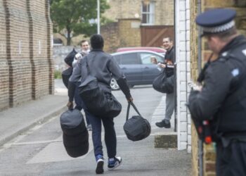presos liberados Gobierno británico